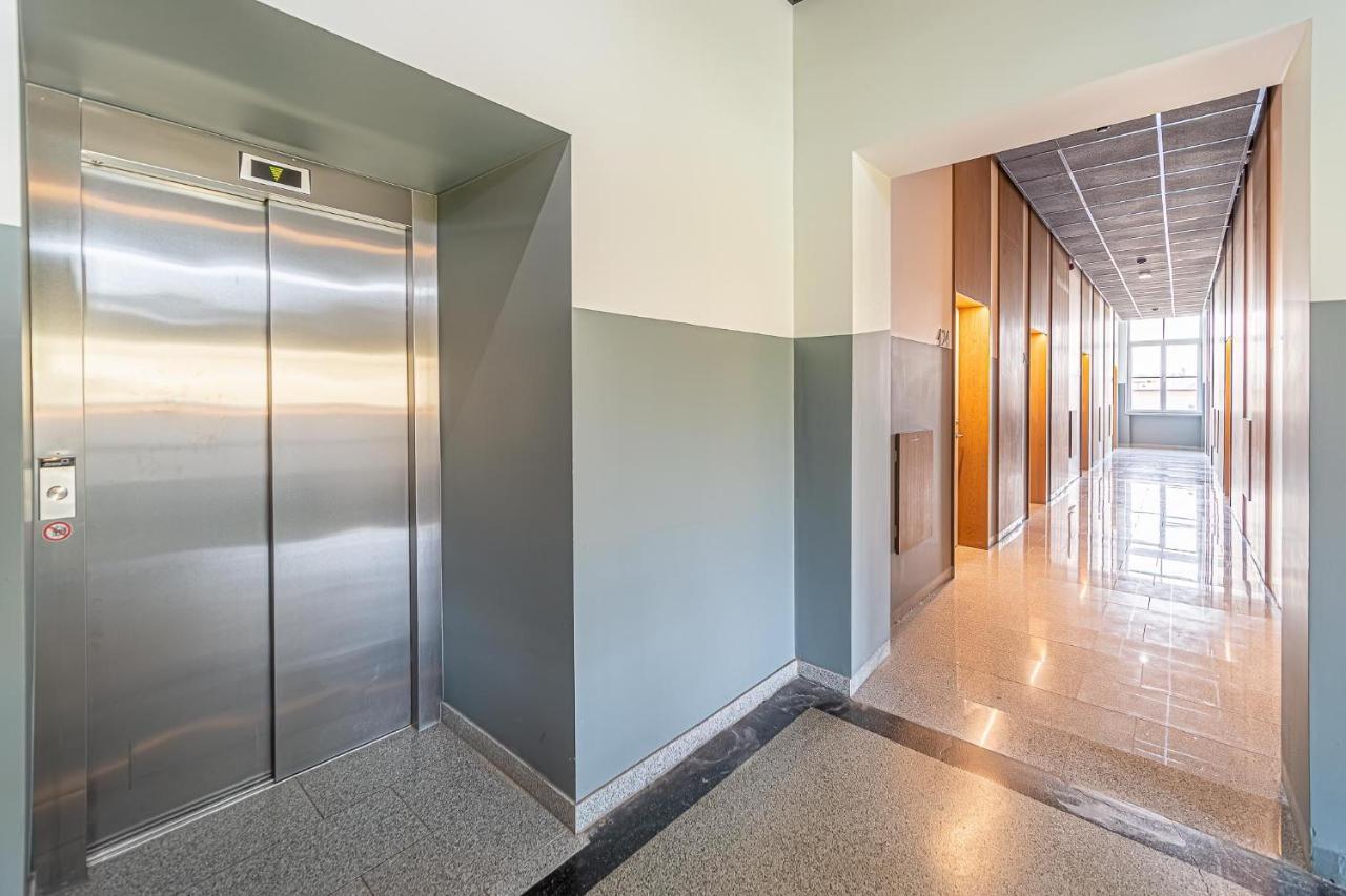 Ministerija Loft Apartment With Parking & Ac Kaunas Eksteriør bilde